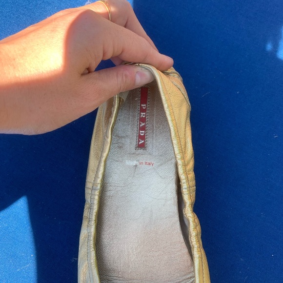 Prada flats - Picture 3 of 3